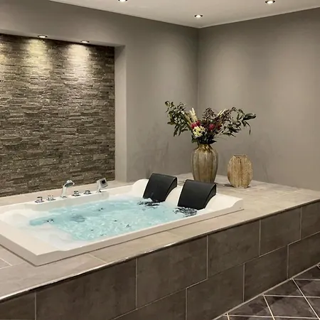 Holiday home Stunning In With Wifi Bramming
